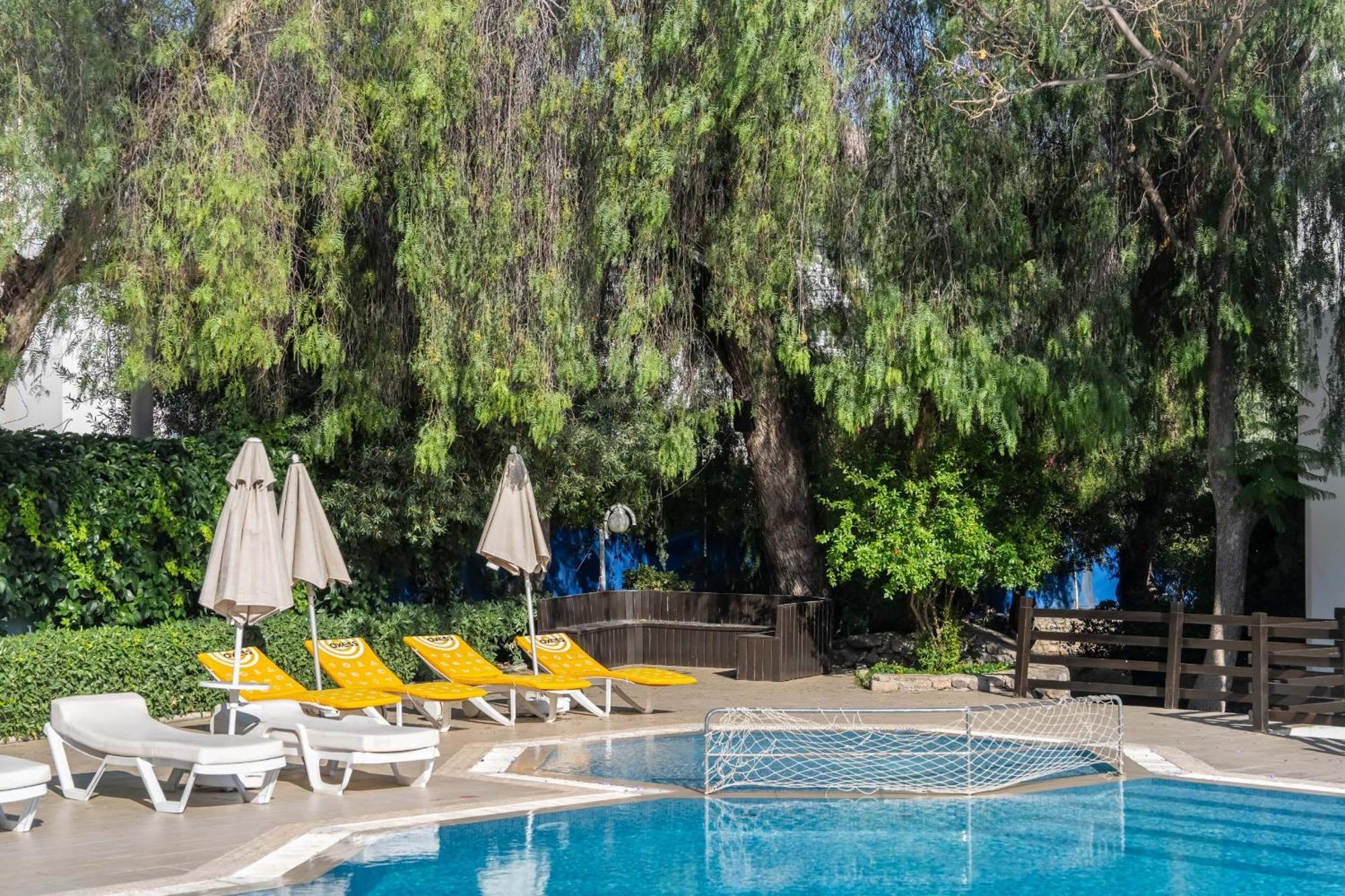 Hotel Atrium Bodrum Екстериор снимка